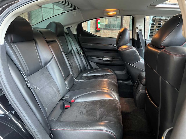 Dodge charger srt8 6.1 v8 425pk 2008 youngtimer - afbeelding 41 van  50