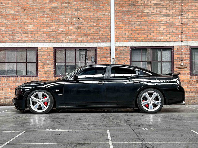 Dodge charger srt8 6.1 v8 425pk 2008 youngtimer - afbeelding 9 van  50