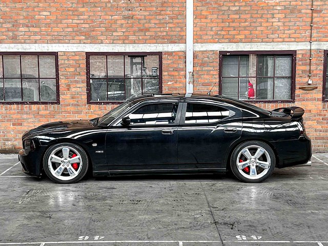 Dodge charger srt8 6.1 v8 425pk 2008 youngtimer - afbeelding 10 van  50