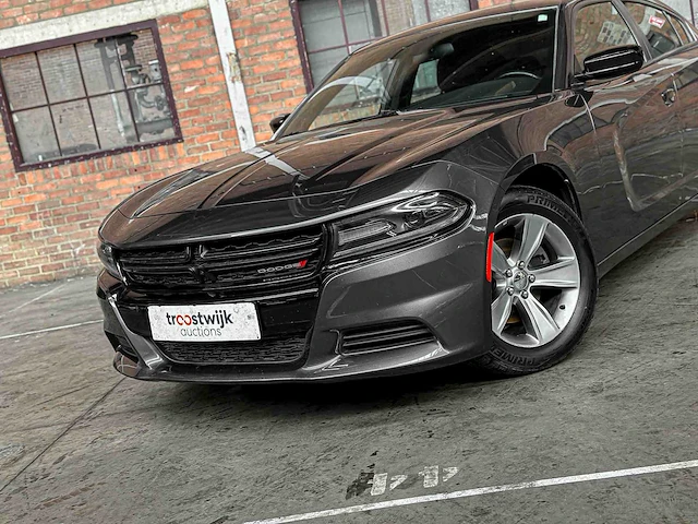 Dodge charger sxt 3.6 v6 296pk 2020 - afbeelding 5 van  32