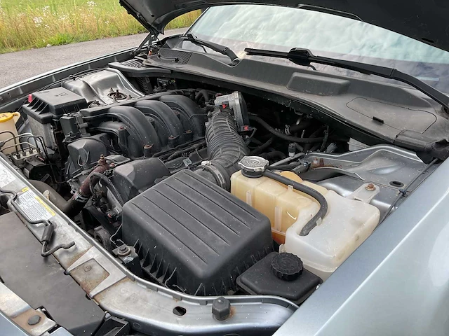Dodge magnum se personenauto - afbeelding 5 van  16