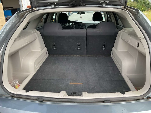 Dodge magnum se personenauto - afbeelding 14 van  16