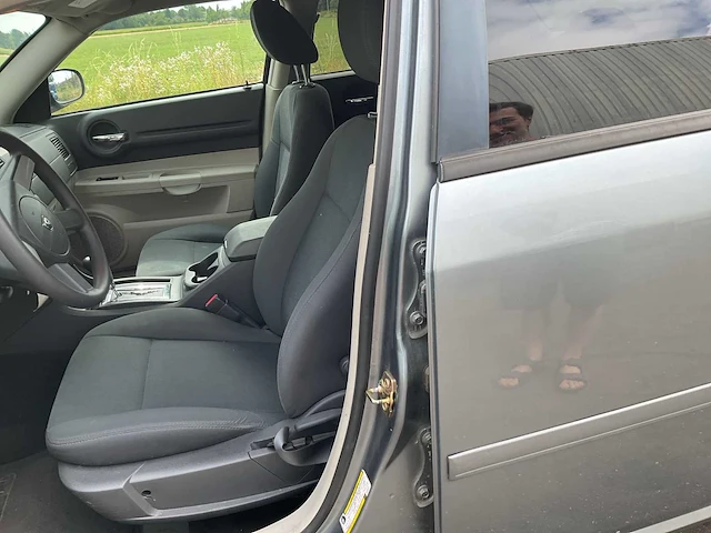 Dodge magnum se personenauto - afbeelding 16 van  16