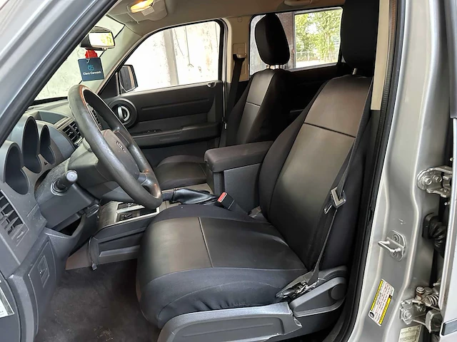 Dodge nitro 3.7 v6 se 205pk 2008, 85-zg-vg - afbeelding 17 van  32
