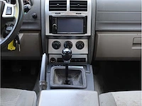 Dodge nitro crd sxt 2.8 2008 vierwielaandrijving, 71-vzn-9 - afbeelding 15 van  27