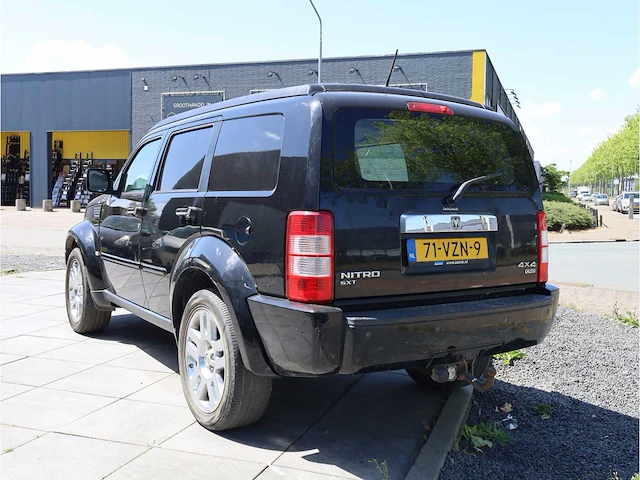 Dodge nitro crd sxt 2.8 2008 vierwielaandrijving, 71-vzn-9 - afbeelding 21 van  27