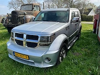 Dodge nitro personenauto - afbeelding 1 van  30