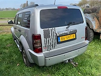 Dodge nitro personenauto - afbeelding 12 van  30