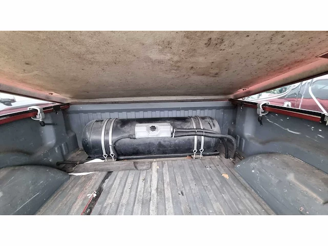 Dodge personenauto - afbeelding 13 van  18