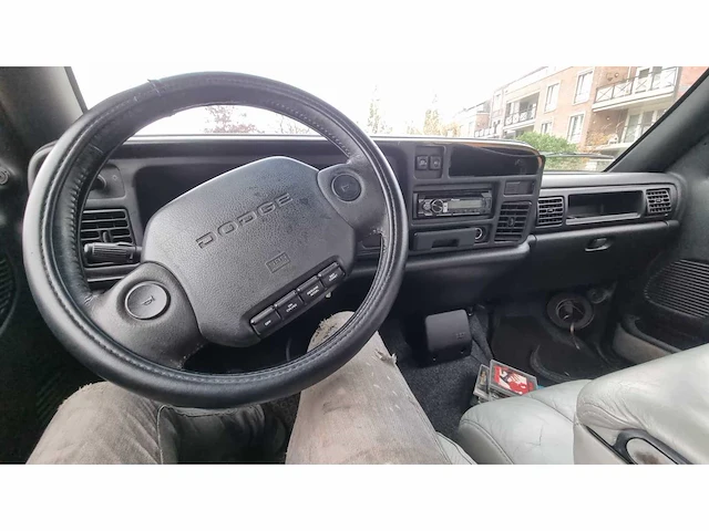 Dodge personenauto - afbeelding 15 van  18