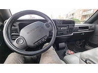 Dodge personenauto - afbeelding 15 van  18