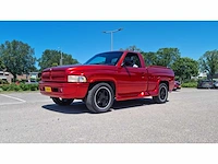 Dodge personenauto - afbeelding 2 van  18