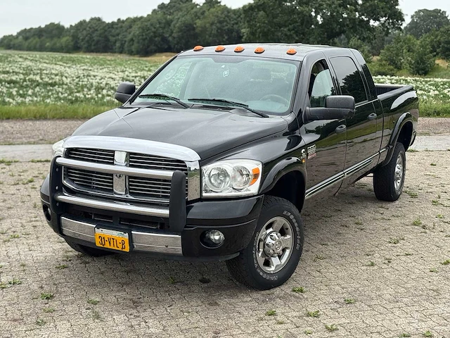 Dodge ram - 2500 6.7 cummins mega-cab - afbeelding 19 van  28