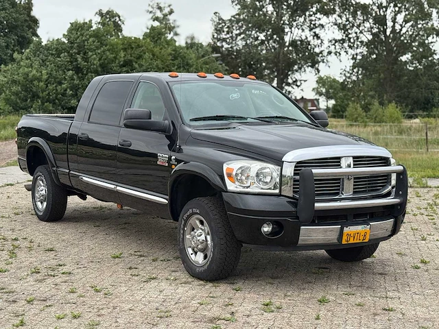Dodge ram - 2500 6.7 cummins mega-cab - afbeelding 26 van  28