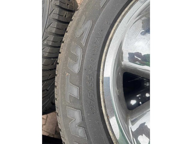 Dodge ram - autoband en 4 velgen - afbeelding 2 van  5