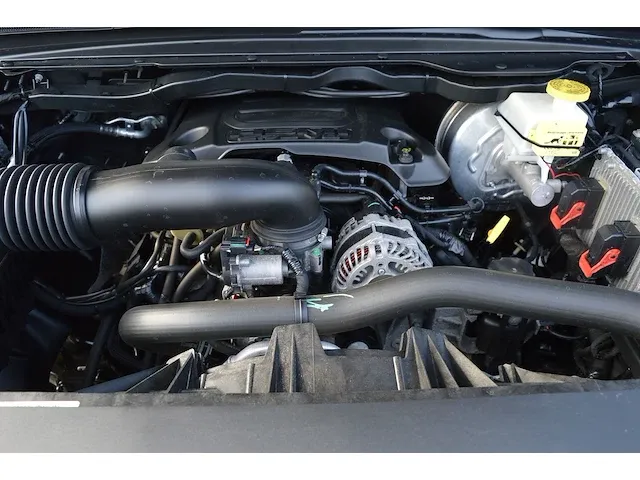 Dodge ram 150 limited crew cab 5.7 v8 4x4 | lpg/g3 | 2019 | slechts 63.459km | v-501-xj | - afbeelding 17 van  34