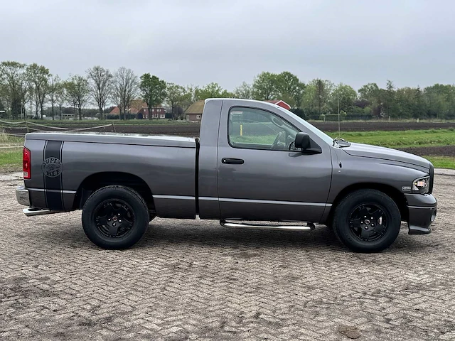 Dodge ram 1500 - single cab shortbed - van - afbeelding 20 van  23