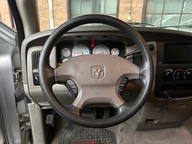 Dodge ram 1500 4.7l v8 magnum 243pk 2002, vsz-46-z - afbeelding 13 van  44