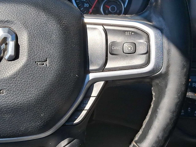 Dodge ram 1500 5.7 v8 4x4 cc big horn | v-576-tx - afbeelding 20 van  39