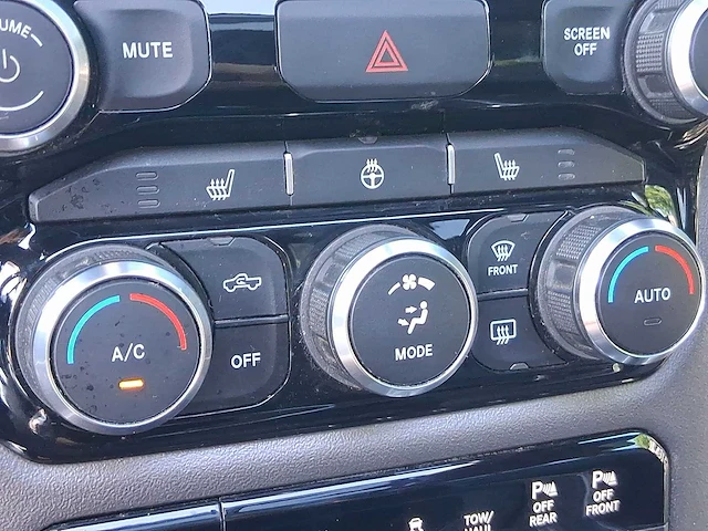 Dodge ram 1500 5.7 v8 4x4 cc big horn | v-576-tx - afbeelding 24 van  39