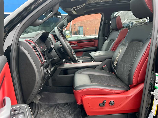 Dodge ram 1500 5.7 v8 4x4 crew cab limited 401pk 2018 bedrijfswagen, v-24-hpg - afbeelding 24 van  42