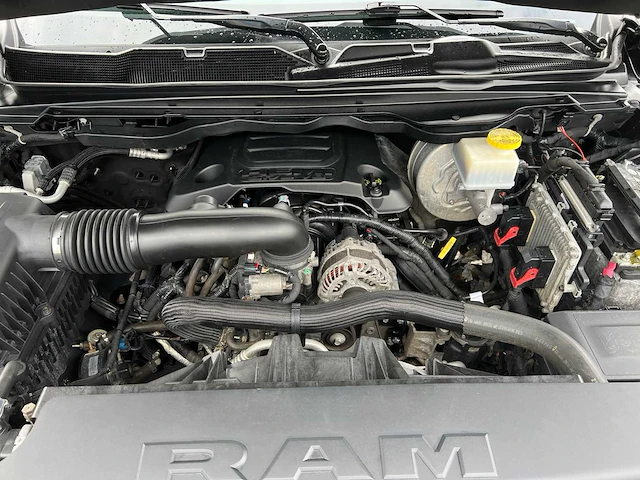 Dodge ram 1500 5.7 v8 4x4 crew cab limited 401pk 2018 bedrijfswagen, v-24-hpg - afbeelding 36 van  42