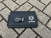 Dodge ram 1500 5.7 v8 4x4 crew cab limited 401pk 2018 bedrijfswagen, v-24-hpg - afbeelding 37 van  42