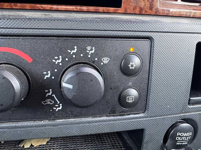 Dodge ram 1500 5.7 v8 4x4 qc 6'4 6- 6-vdg-01 - afbeelding 13 van  21