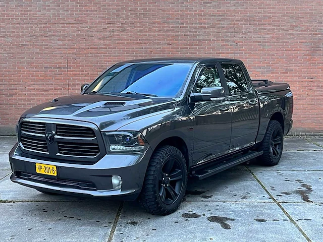 Dodge ram 1500 5.7 v8 qc 6'4, automaat, vp-301-b - afbeelding 1 van  15