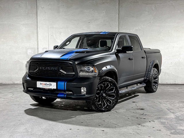 Dodge ram 1500 5.7 v8 quad cab 6'4 401pk 2018, v-442-ll bedrijfswagen - afbeelding 1 van  44
