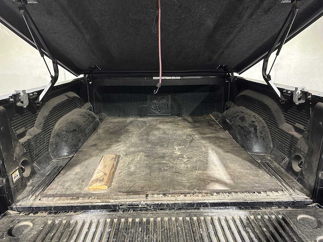 Dodge ram 1500 5.7 v8 quad cab 6'4 401pk 2018, v-442-ll bedrijfswagen - afbeelding 31 van  44