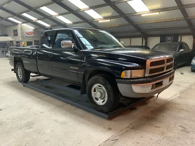 Dodge ram 2500 laramie cummins 1995 - afbeelding 12 van  27