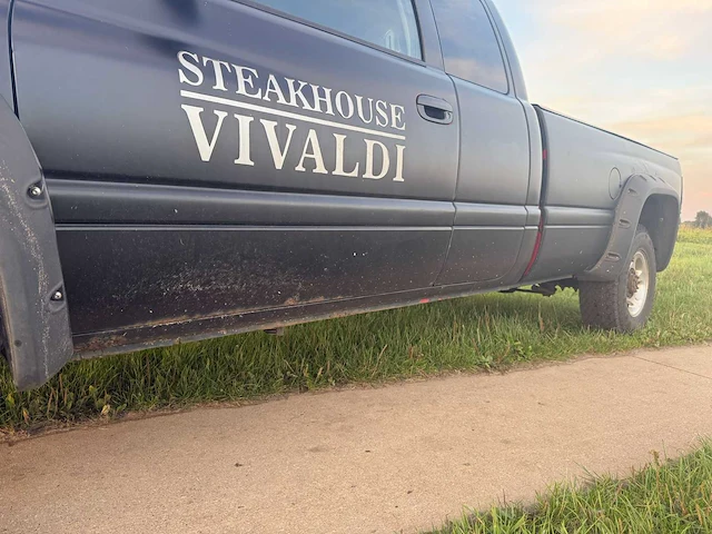 Dodge ram 2500 met nieuwe apk - afbeelding 8 van  11