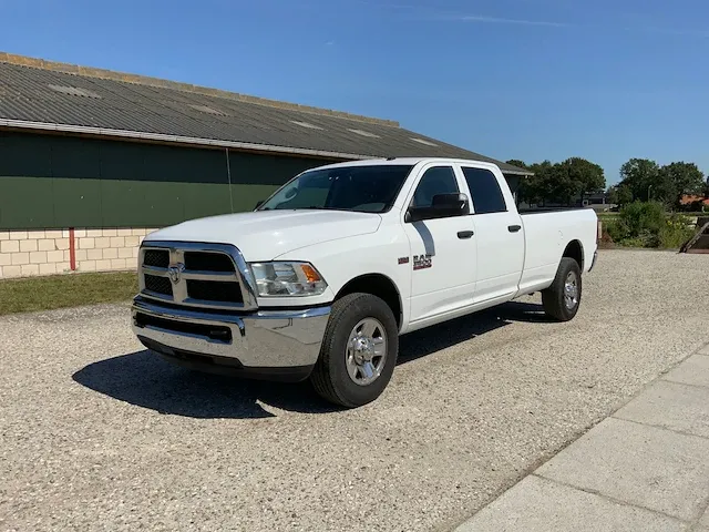 Dodge ram 3500 2018 - afbeelding 1 van  49