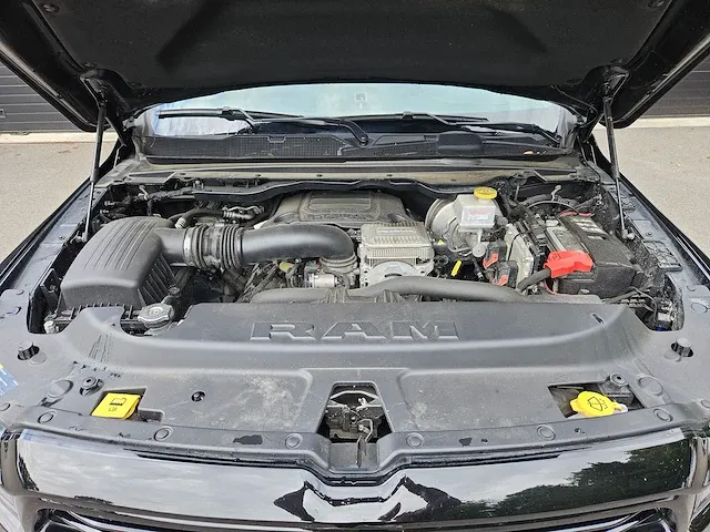 Dodge ram 5.7 v8 4x4 cc laramie limited vrf-90-z - afbeelding 43 van  48