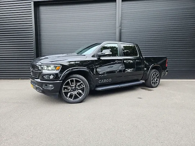 Dodge ram 5.7 v8 4x4 cc laramie limited vrf-90-z - afbeelding 34 van  48