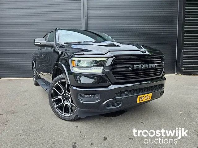 Dodge ram 5.7 v8 4x4 cc laramie limited vrf-90-z - afbeelding 2 van  48