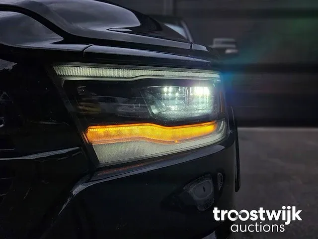 Dodge ram 5.7 v8 4x4 cc laramie limited vrf-90-z - afbeelding 10 van  48