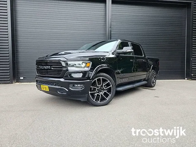 Dodge ram 5.7 v8 4x4 cc laramie limited vrf-90-z - afbeelding 1 van  48