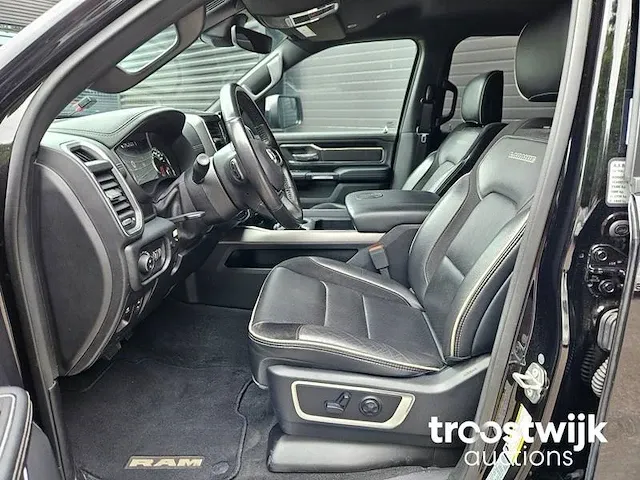 Dodge ram 5.7 v8 4x4 cc laramie limited vrf-90-z - afbeelding 13 van  48