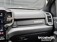 Dodge ram 5.7 v8 4x4 cc laramie limited vrf-90-z - afbeelding 27 van  48