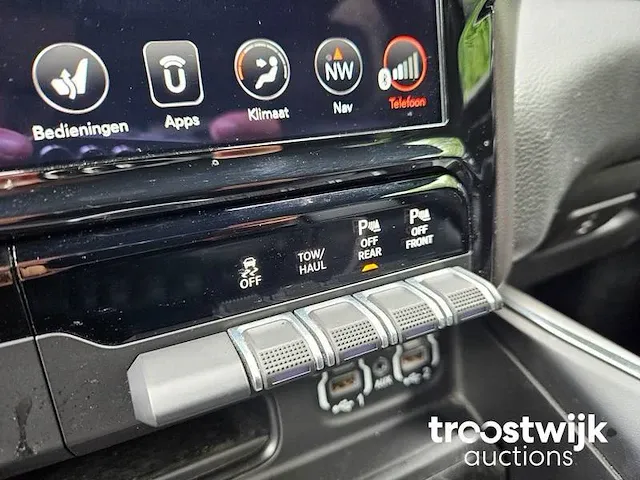 Dodge ram 5.7 v8 4x4 cc laramie limited vrf-90-z - afbeelding 31 van  48