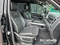 Dodge ram 5.7 v8 4x4 cc laramie limited vrf-90-z - afbeelding 37 van  48