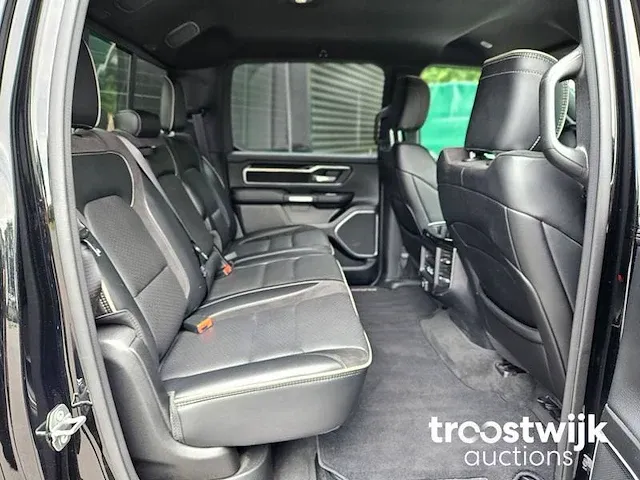 Dodge ram 5.7 v8 4x4 cc laramie limited vrf-90-z - afbeelding 40 van  48