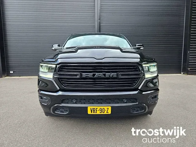 Dodge ram 5.7 v8 4x4 cc laramie limited vrf-90-z - afbeelding 44 van  48