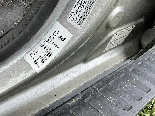 Dodge ram trx bedrijfswagen - afbeelding 30 van  44