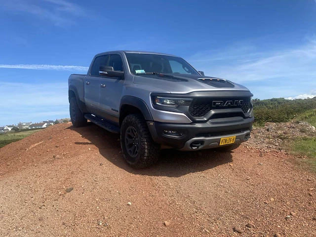 Dodge ram trx bedrijfswagen - afbeelding 23 van  44