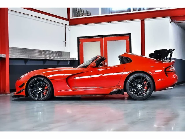 Dodge viper acr targa 8,4l v10 (1/2 worldwide) - 2016 - afbeelding 45 van  100