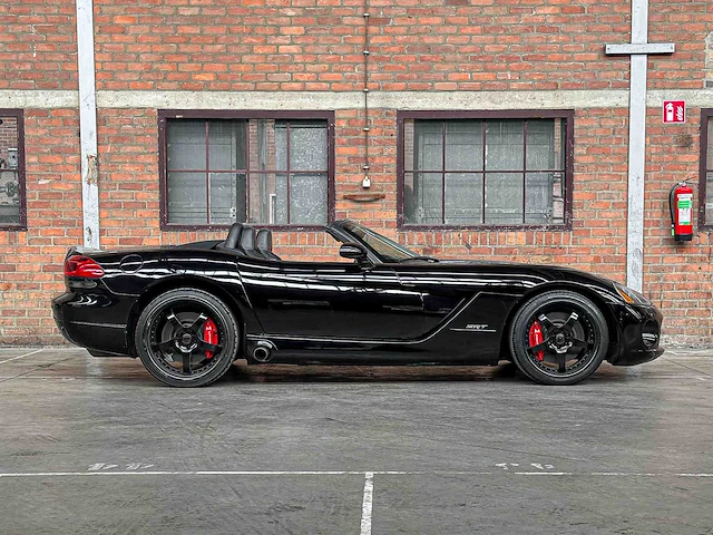 Dodge viper srt-10 8.3 v10 cabriolet 520pk 2006 youngtimer - afbeelding 2 van  35