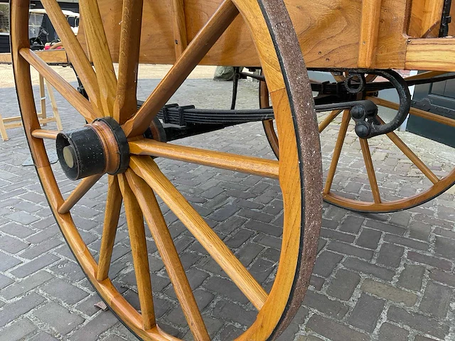 Dogcart rijtuig - afbeelding 13 van  13